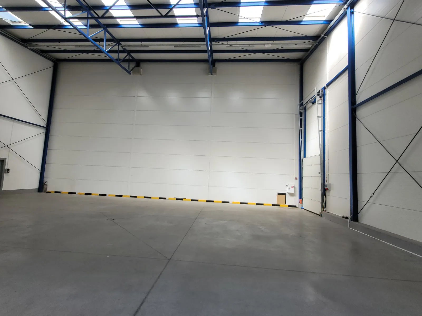 Szczecin do wynajęcia hala 240m2